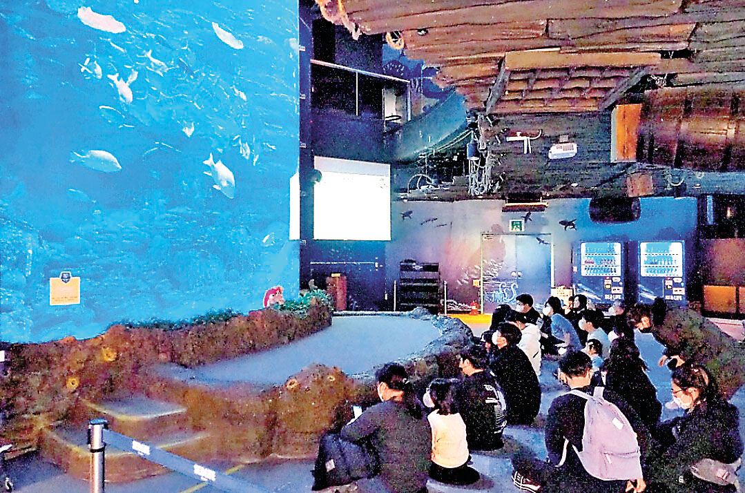 ■海雲台水族館採用與觀眾互動形式，介紹海洋生物。