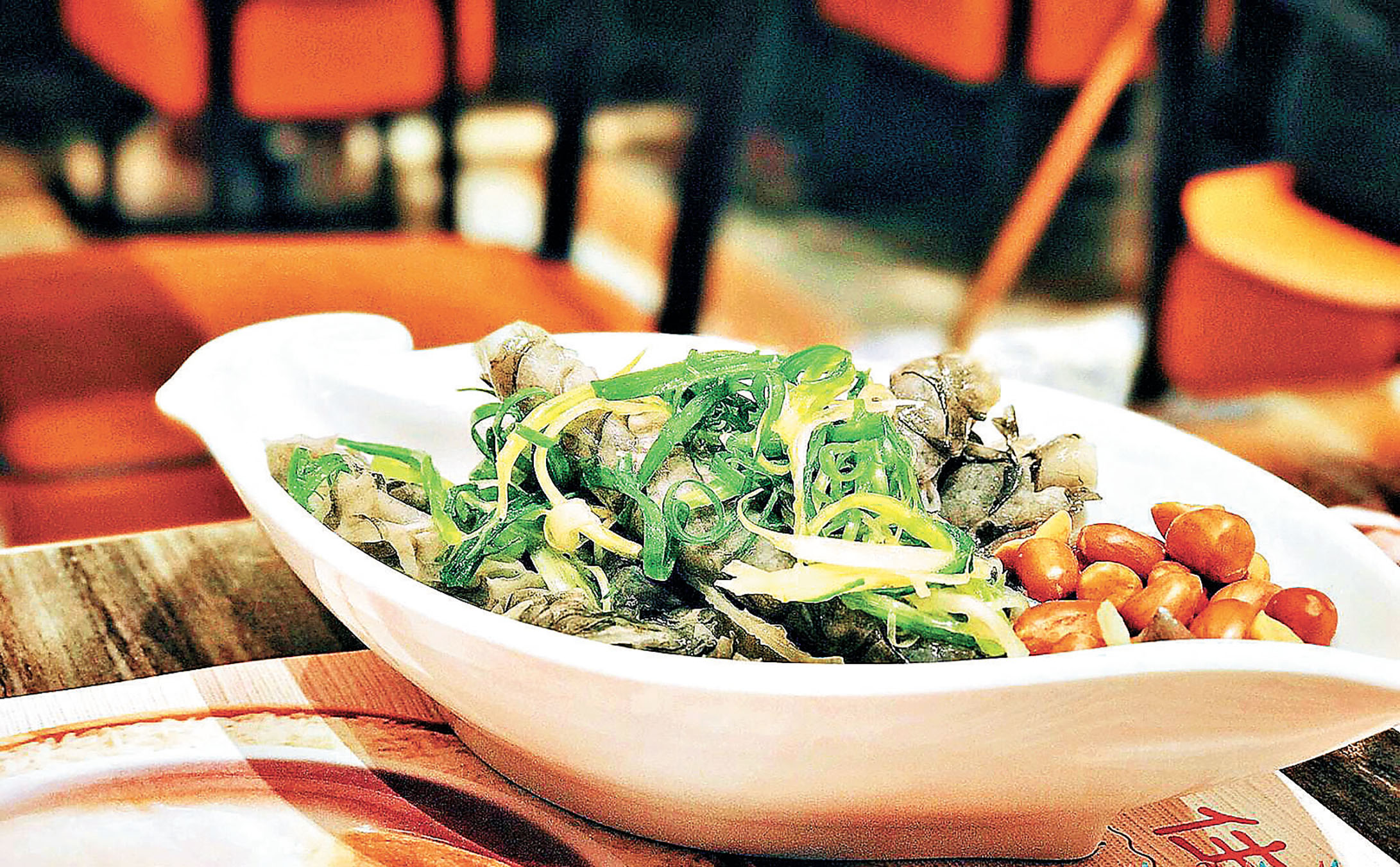 ■爽脆鯇魚皮。