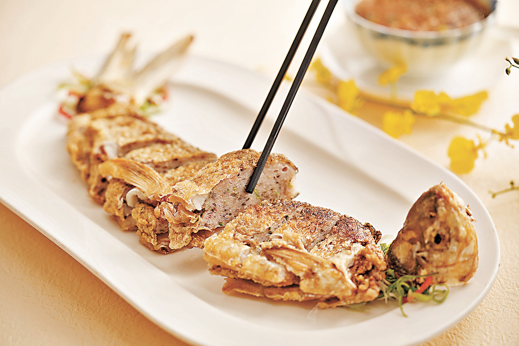 ■豉汁煎釀鯪魚。