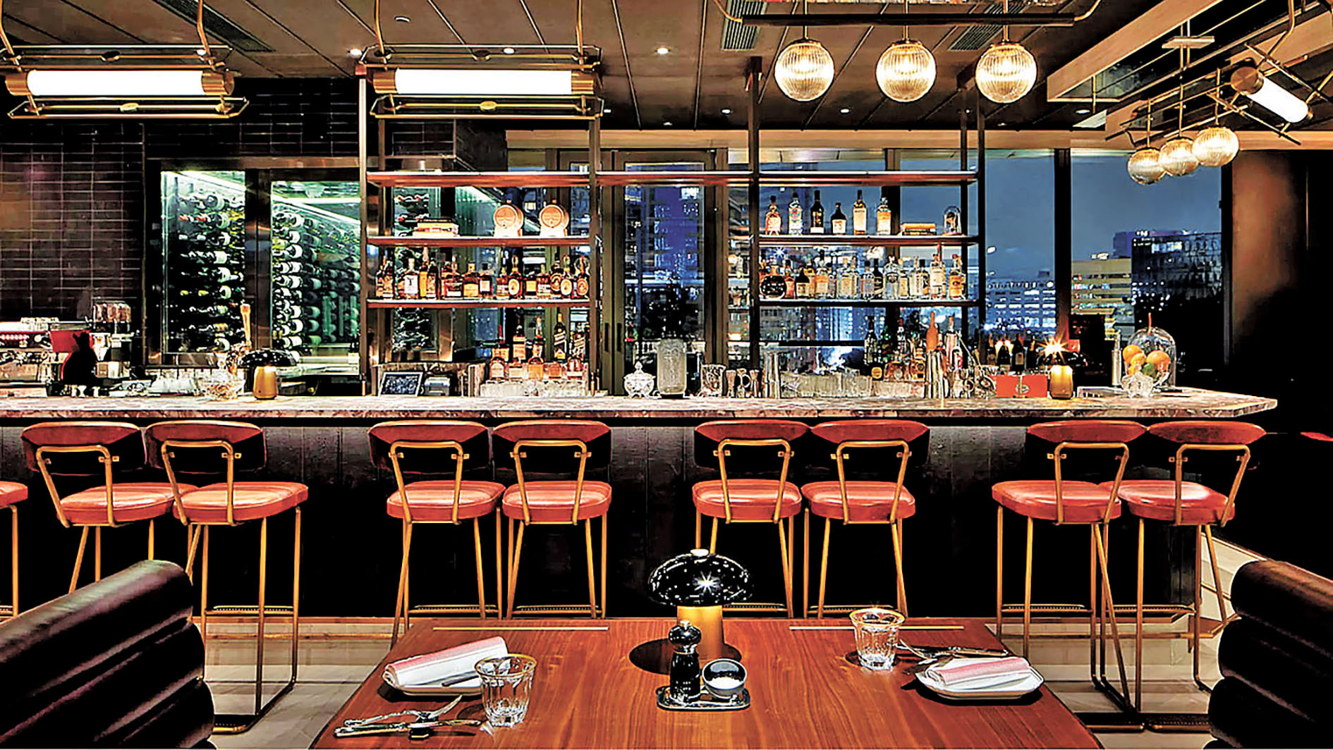 ■亨利扒房氣派獨特。