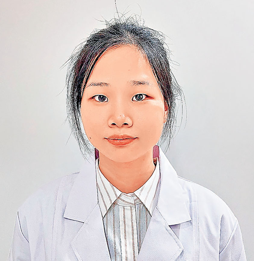 ■註冊中醫師  鍾小婷