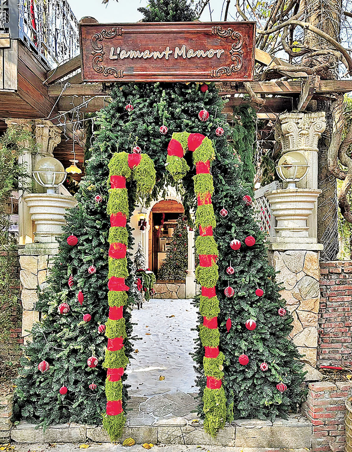 ■L'amant Manor換上聖誕新裝。