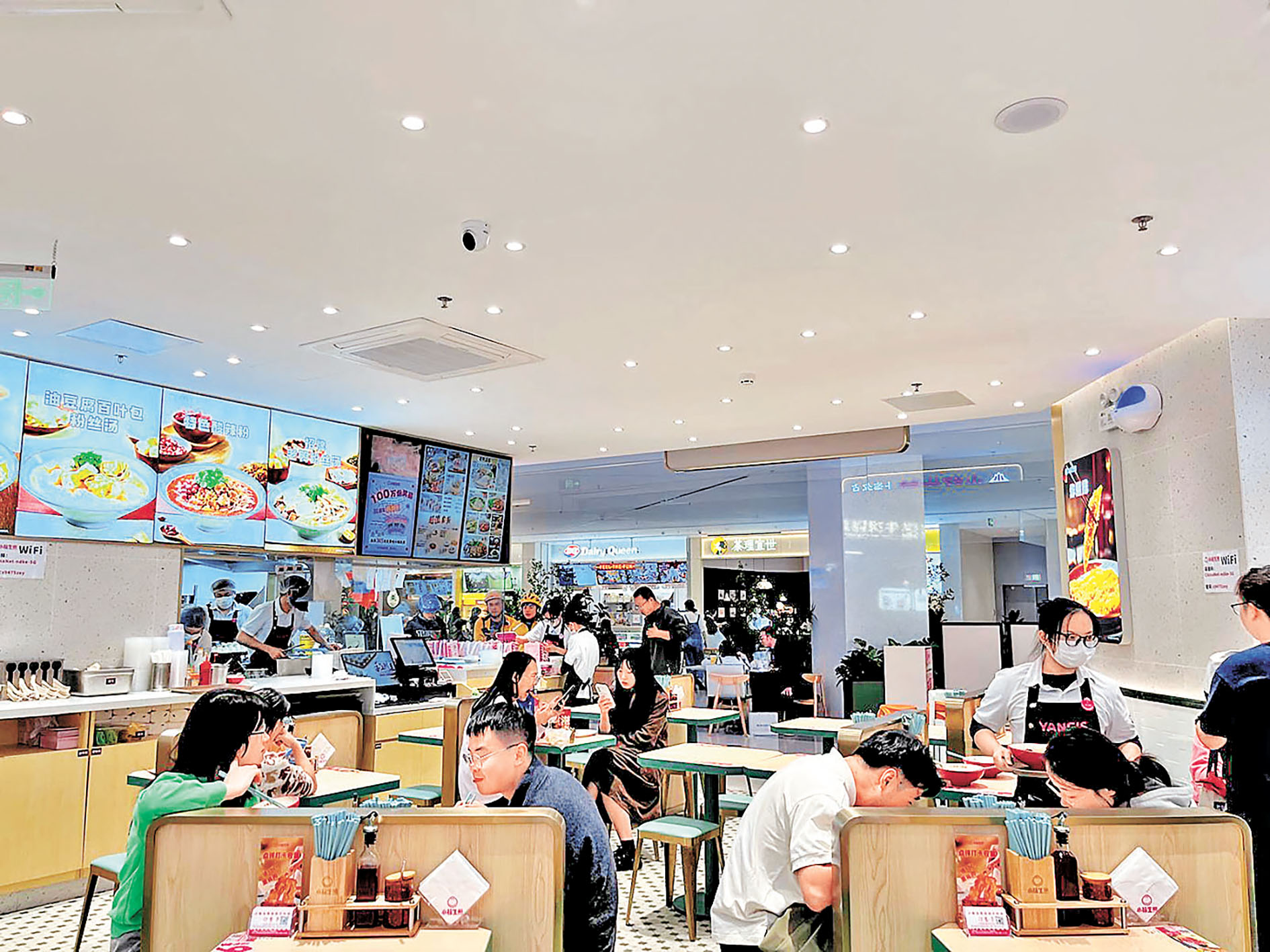 ■店家供應多款上海地道美食，吸引不少打工仔幫襯。