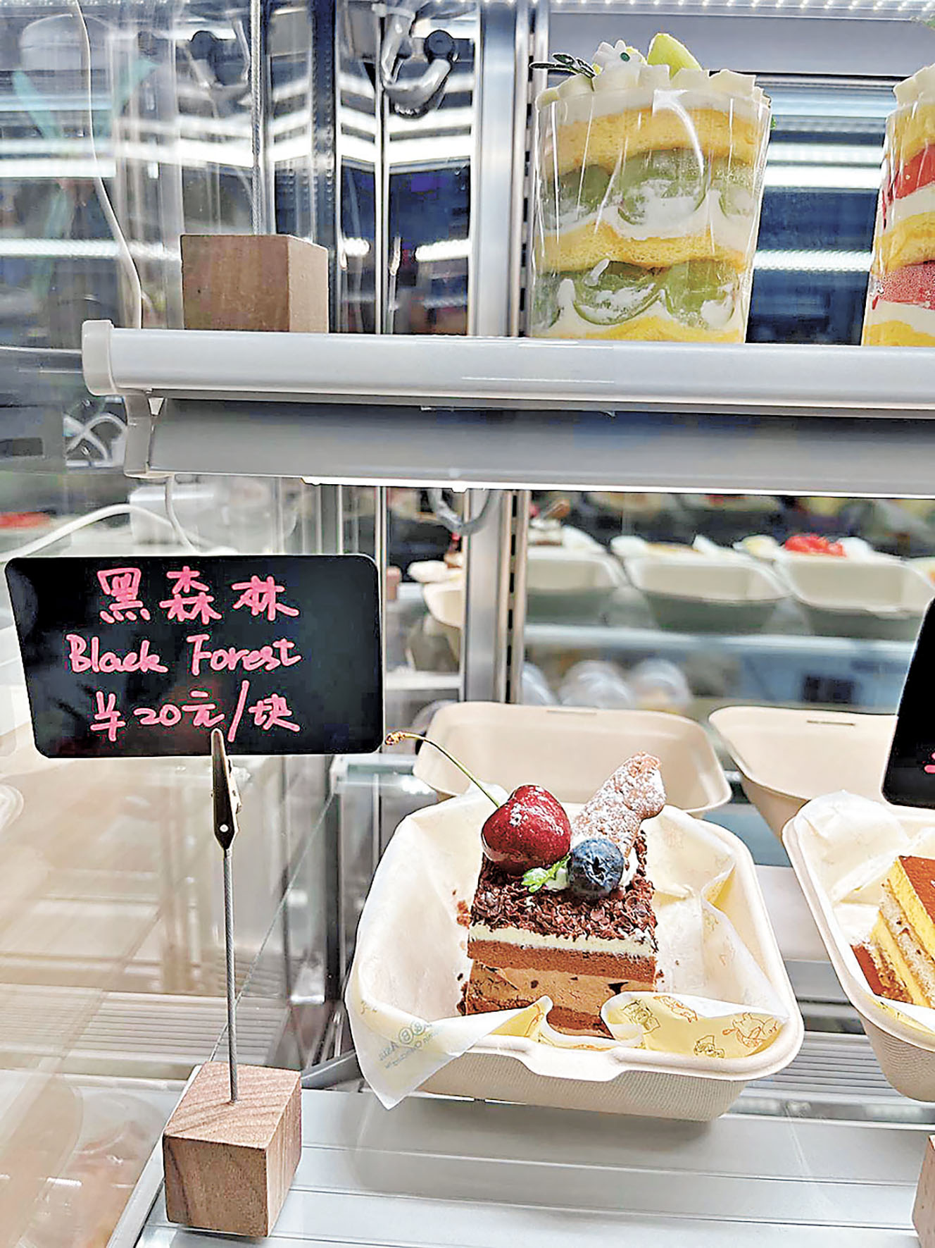 ■Cafe供應蛋糕、酸奶等給大家慢慢嘆。