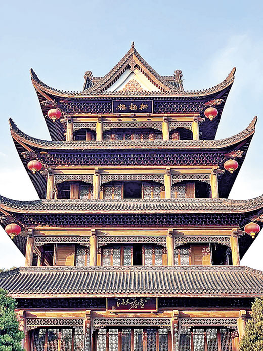 ■橘子洲拱極樓景色優美,古時有不少文人雅士登樓觀景。