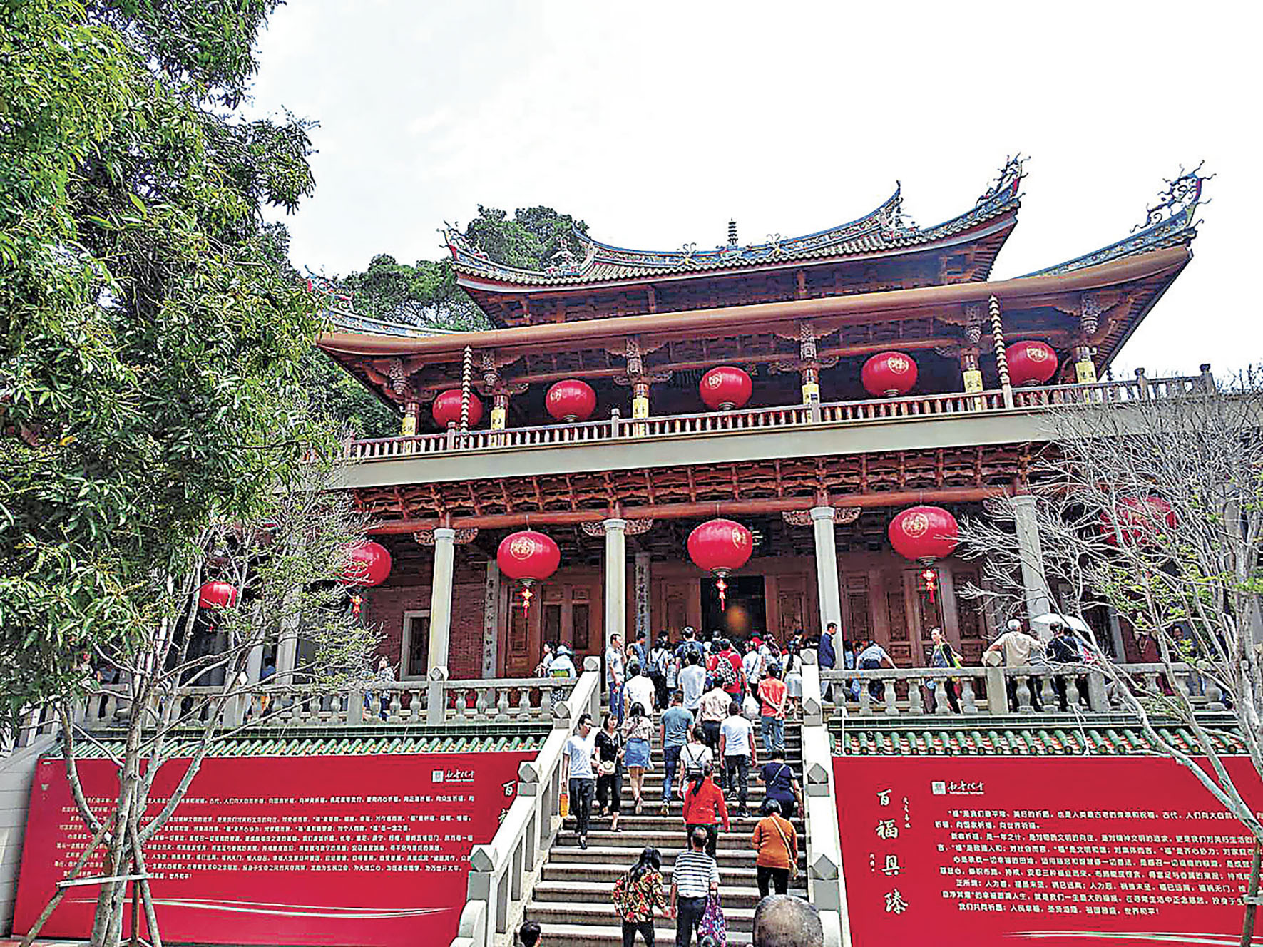 ■南普陀寺可感受到千年古剎的莊嚴與神秘。