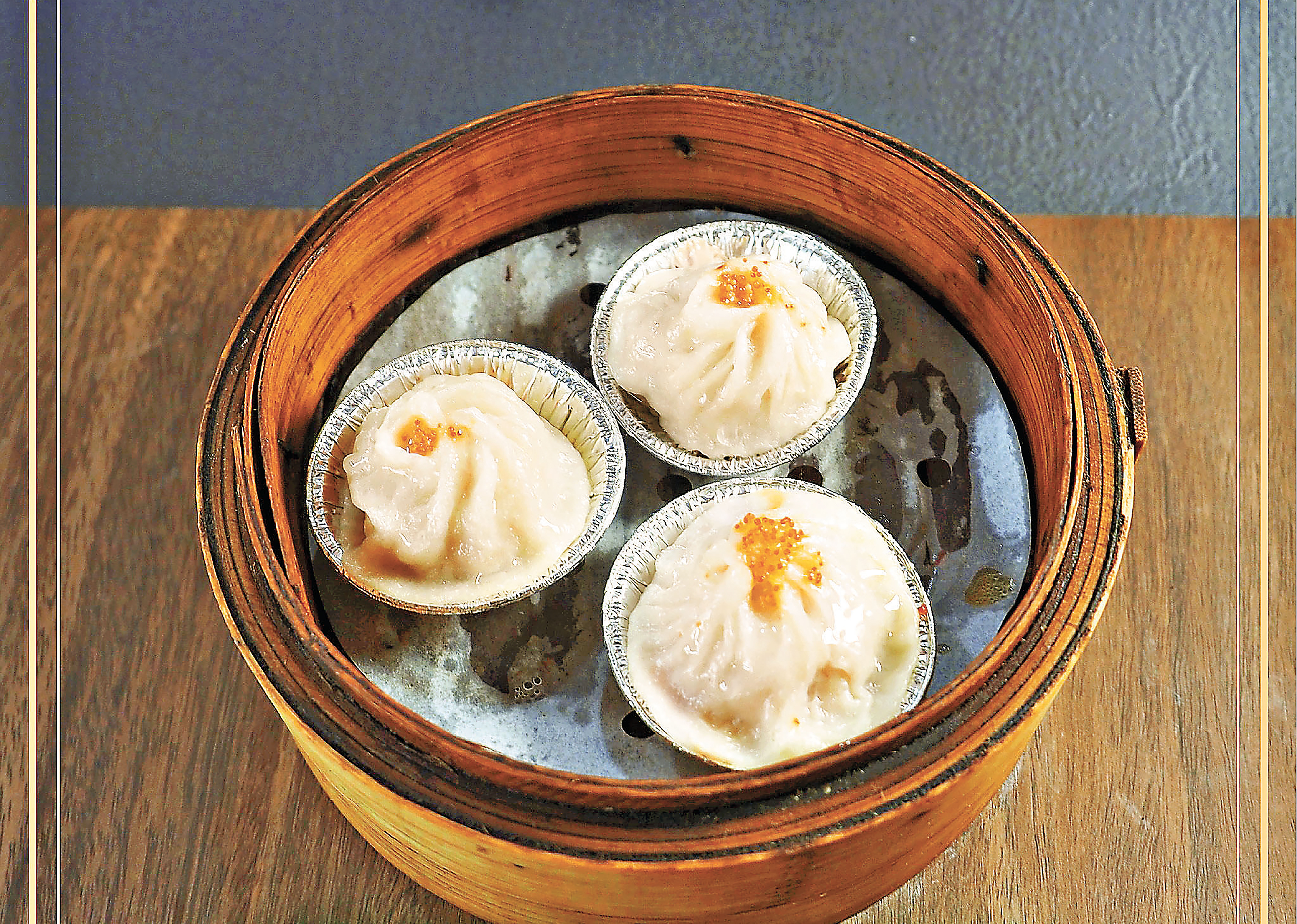 ■蟹粉小籠包滋味鮮美。