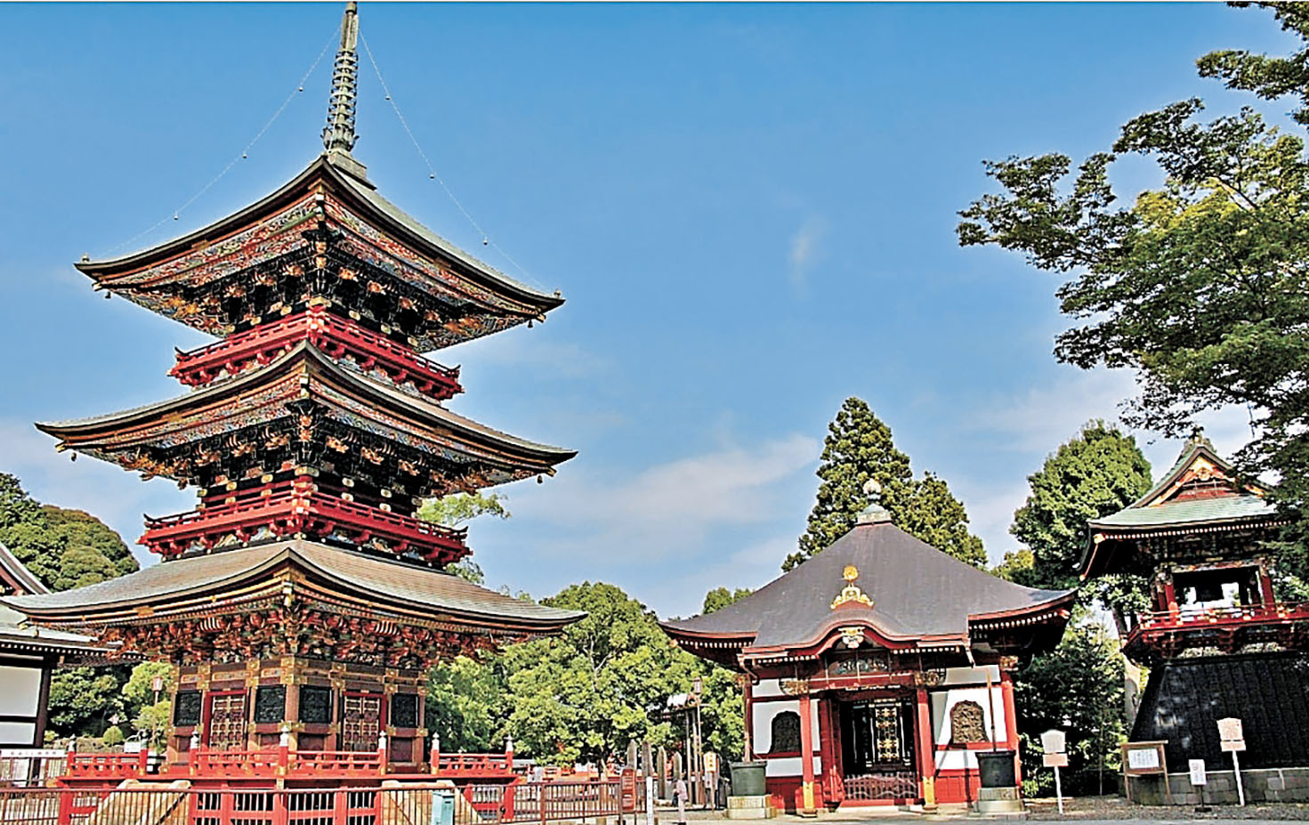 ■成田山新勝寺外觀充滿古剎風格。