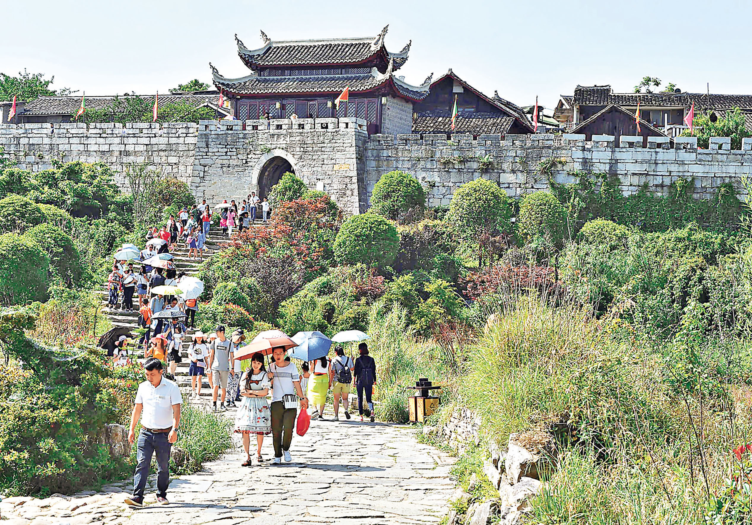 ■青岩古鎮保留了大量明清時期的建築。