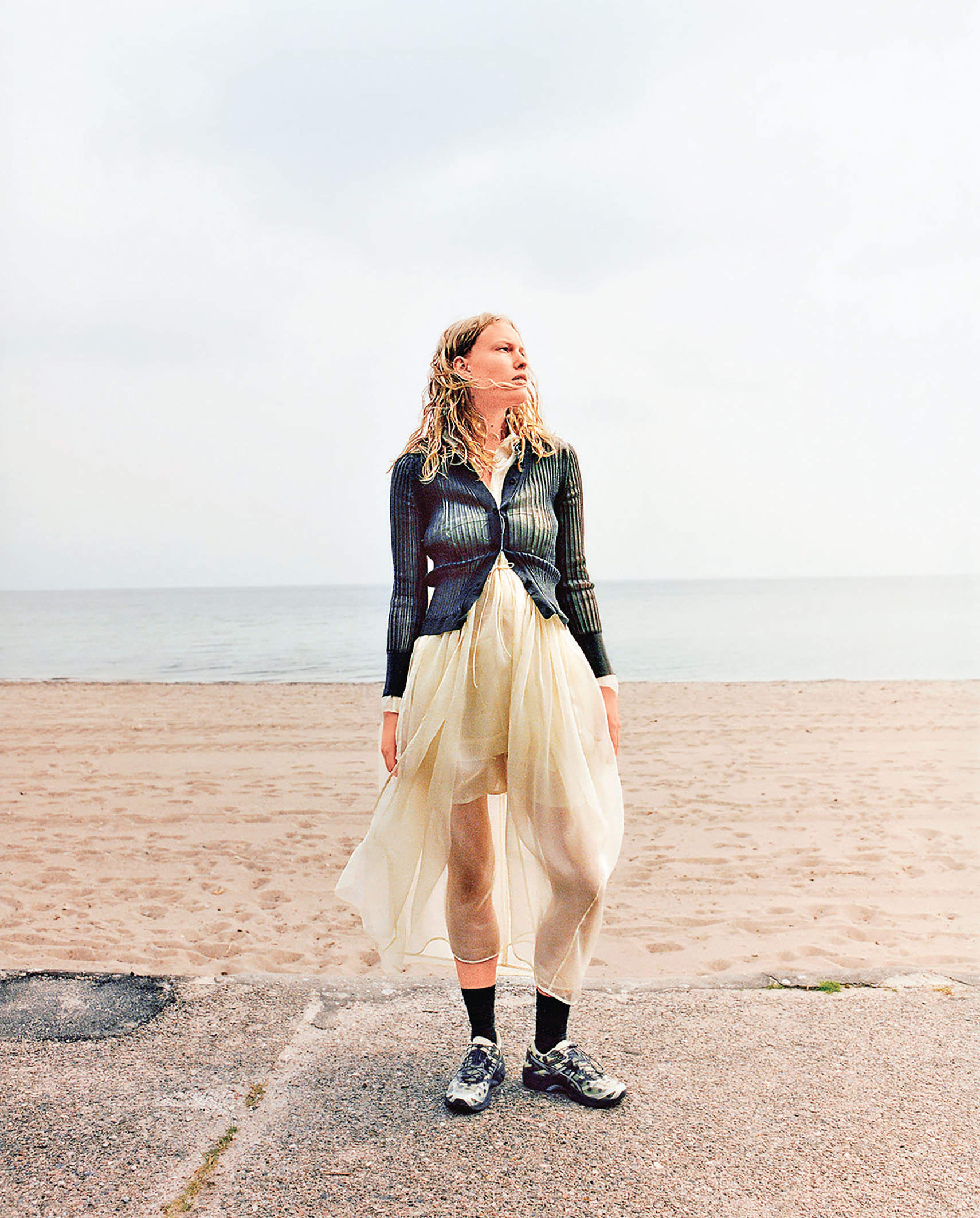 ■鞋身已盡顯Cecilie Bahnsen風格。