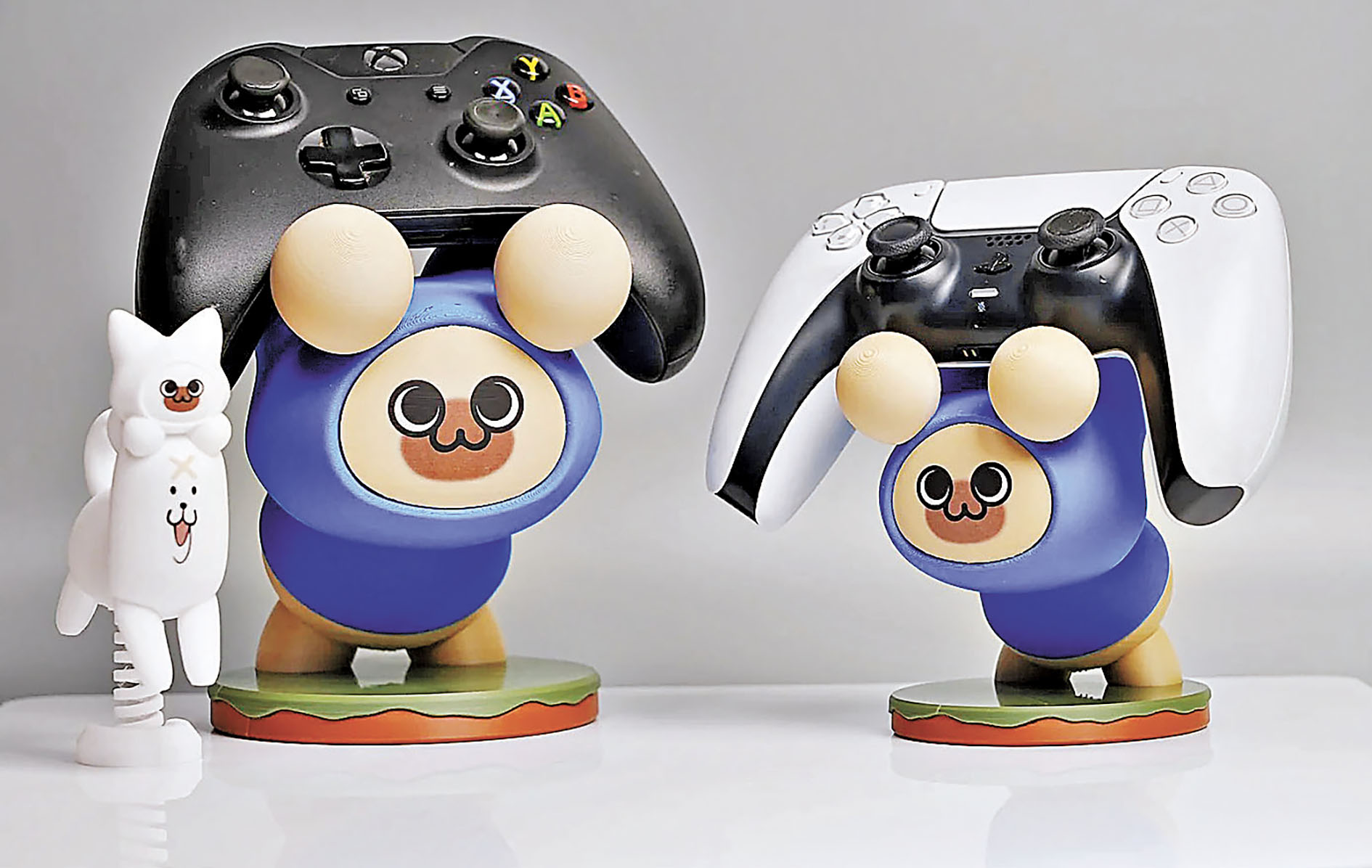 ■艾露貓支架超得意。