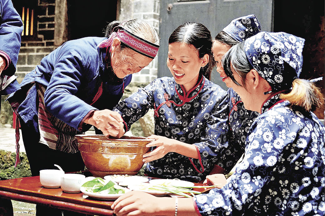 ■贛南客家擂茶製作技藝，為客家日常生活中不可或缺的一部分。