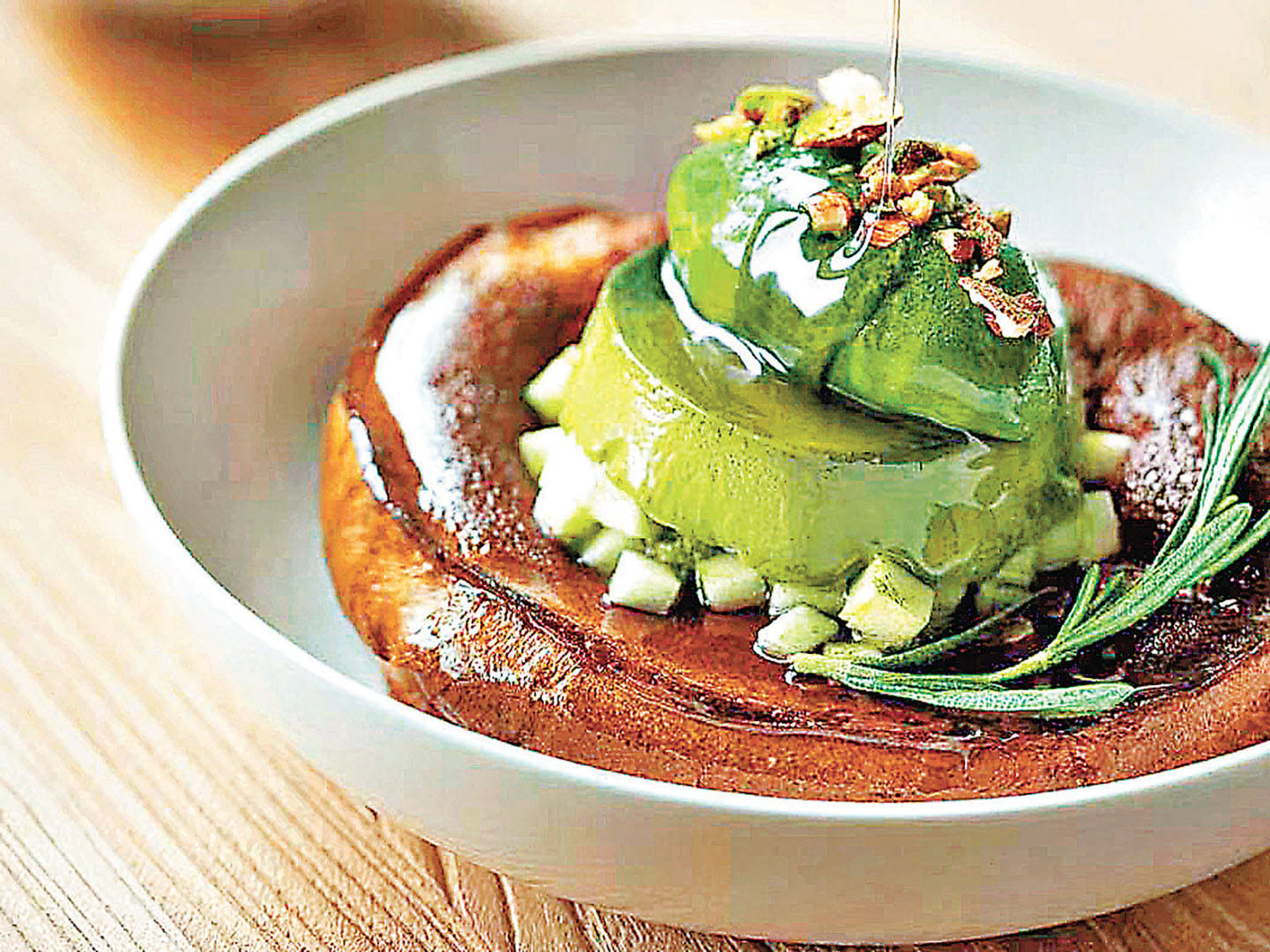 ■抹茶布丁鬆鬆餅賣相很好。