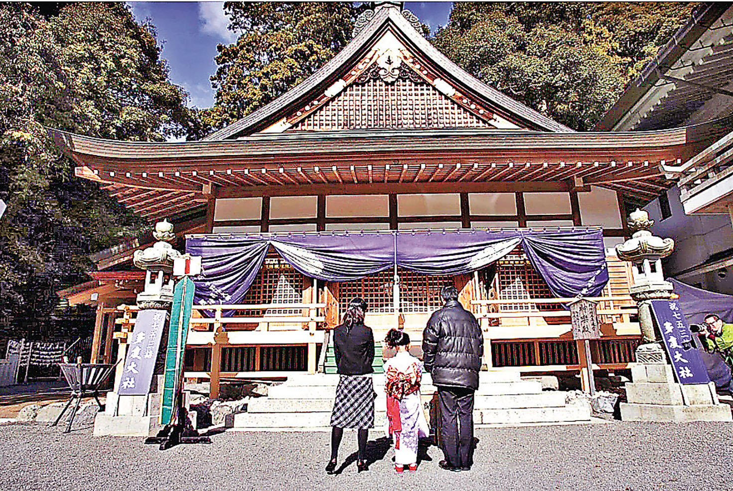 ■多度大社保佑女性疾病痊癒。