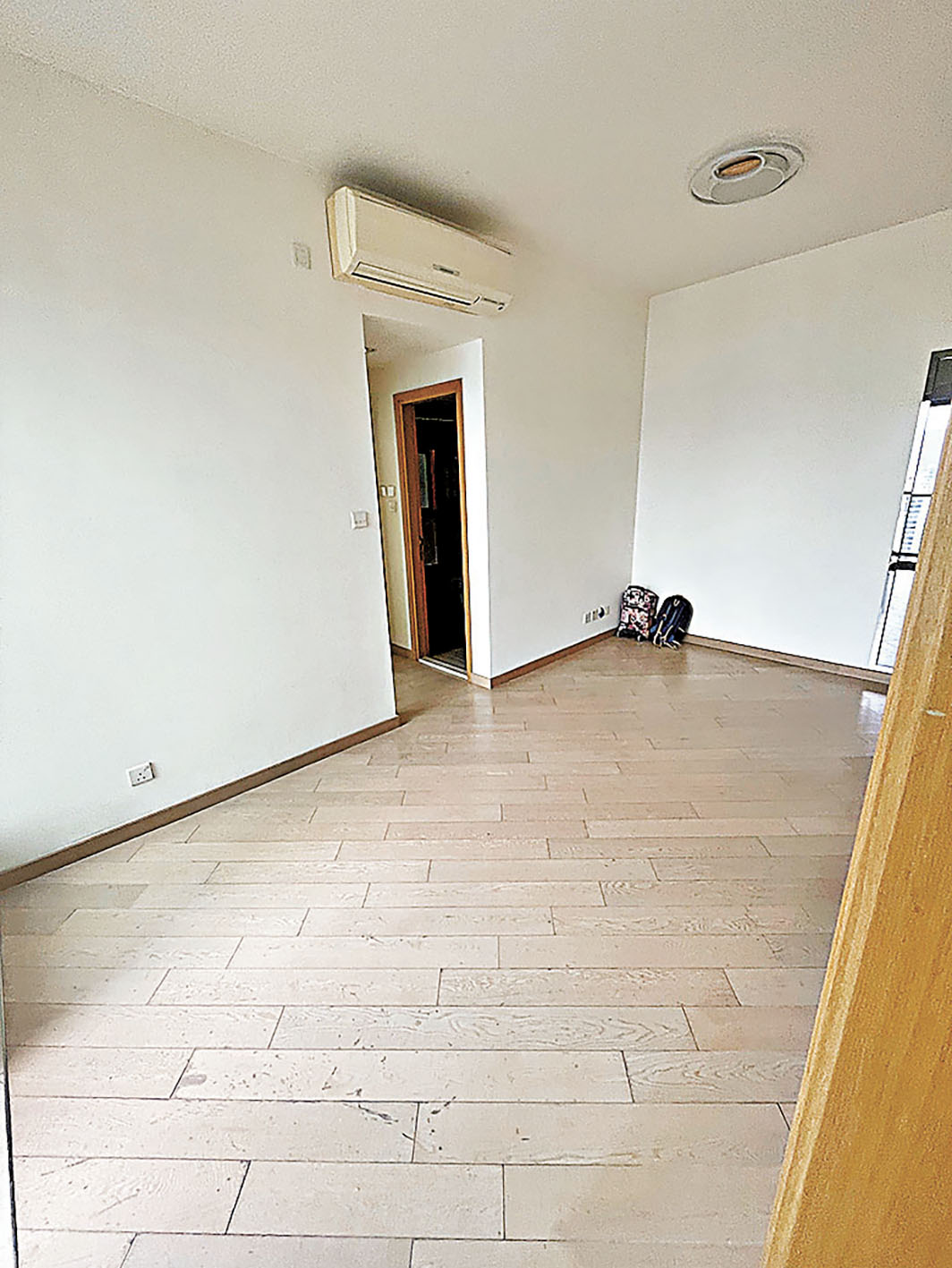 ■長方形大廳方便擺放傢俬。