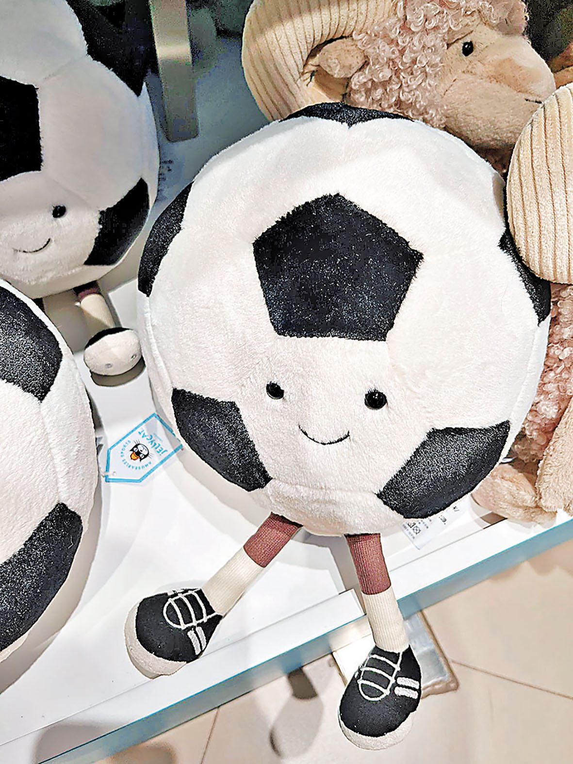 ■趣味足球讓孩子沉浸在體育世界。