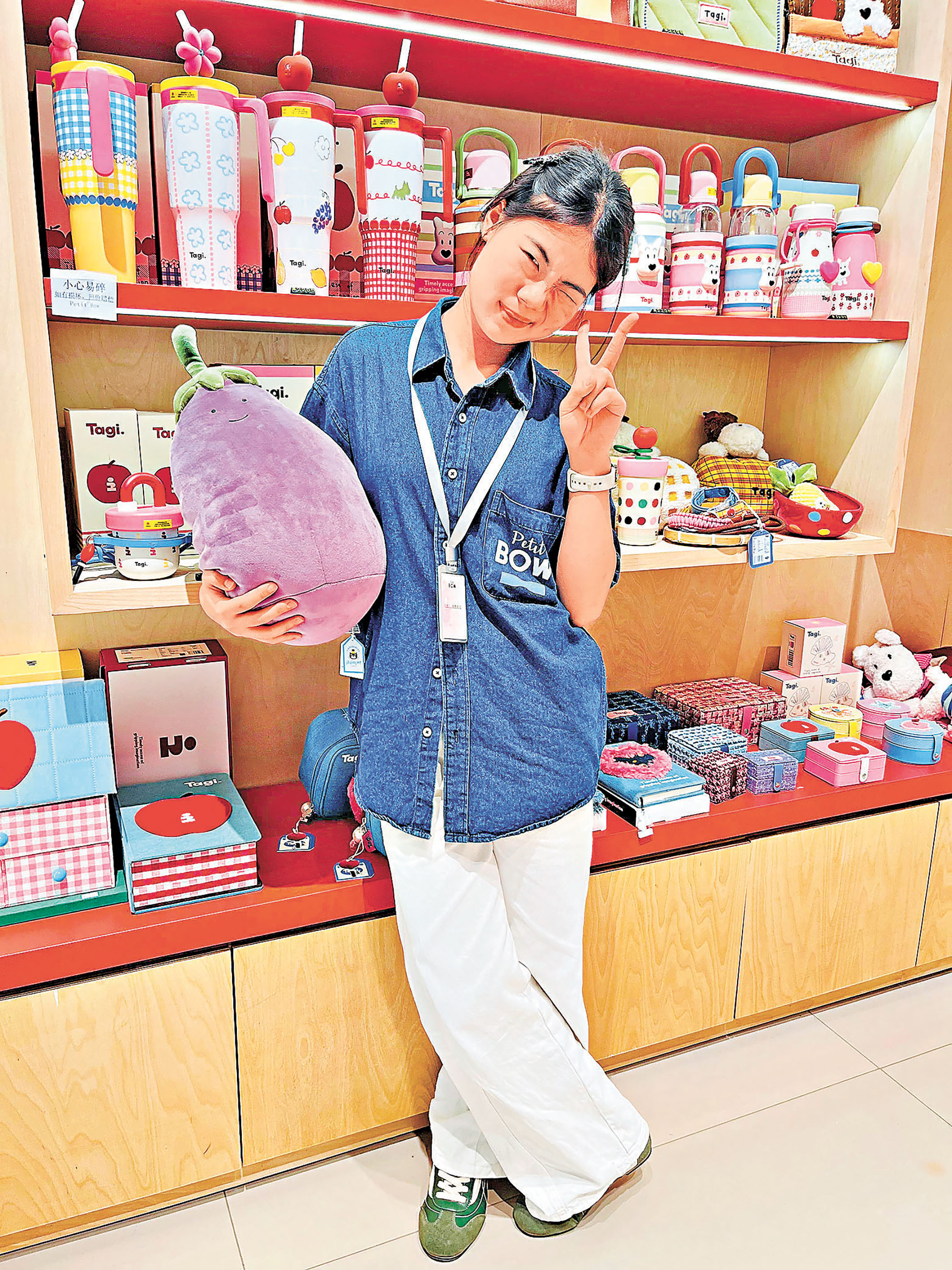 ■茄子公仔觸感舒適，攬住瞓晏覺一流。