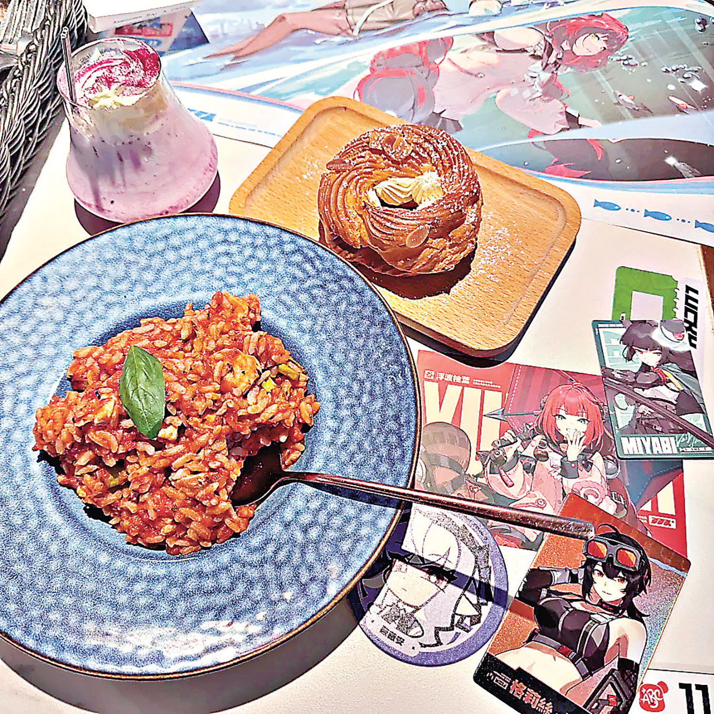 ■享用美食附贈限量周邊。