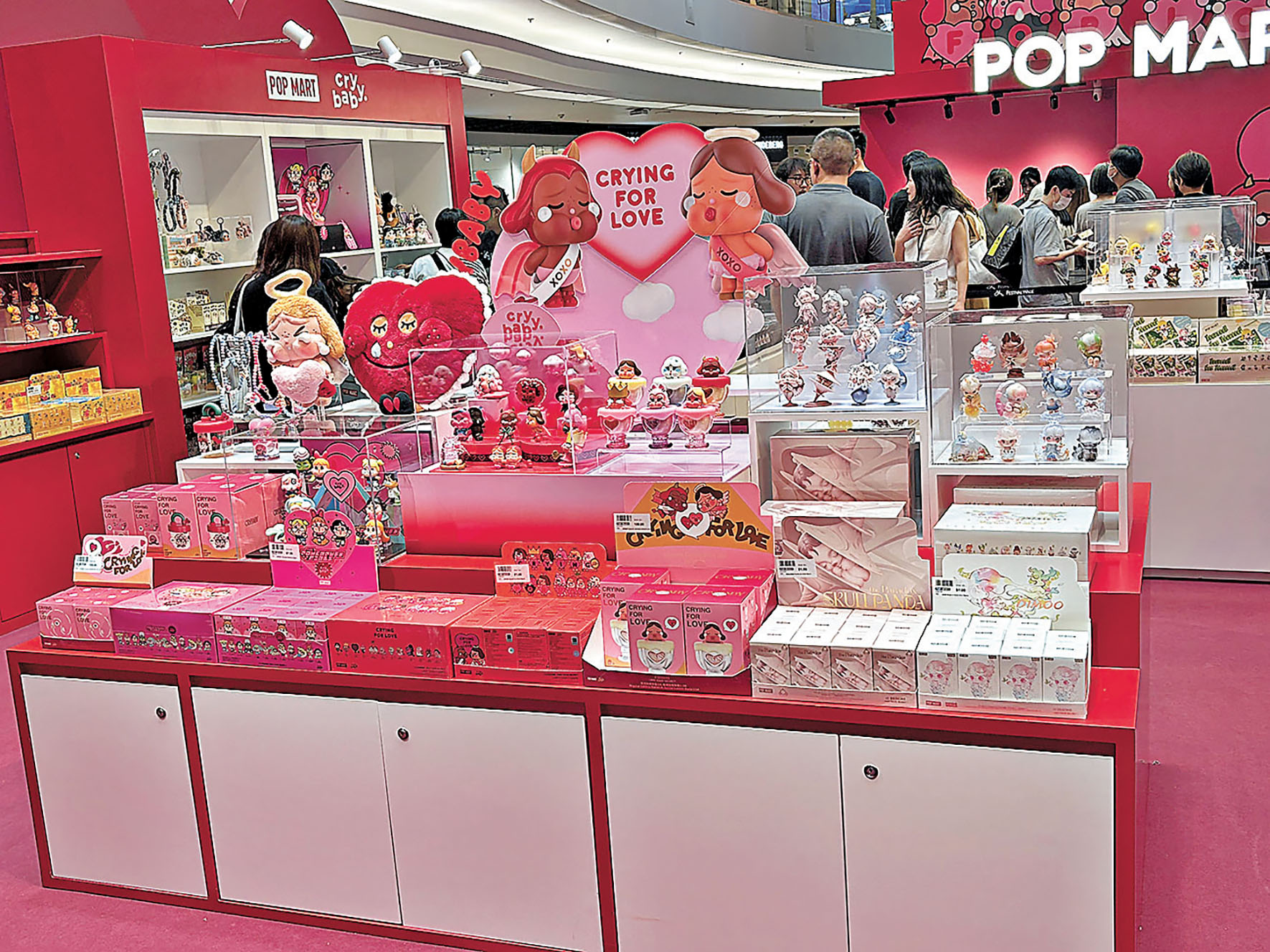 ■現場發售多款CRYBABY公仔。