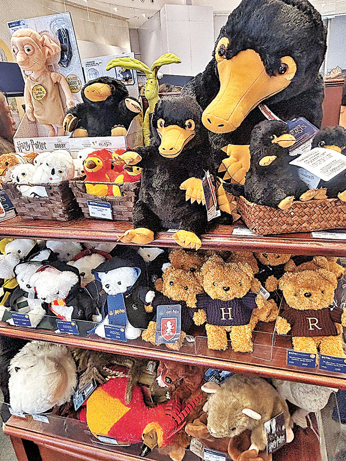■各款可愛的《哈利波特》毛絨公仔。