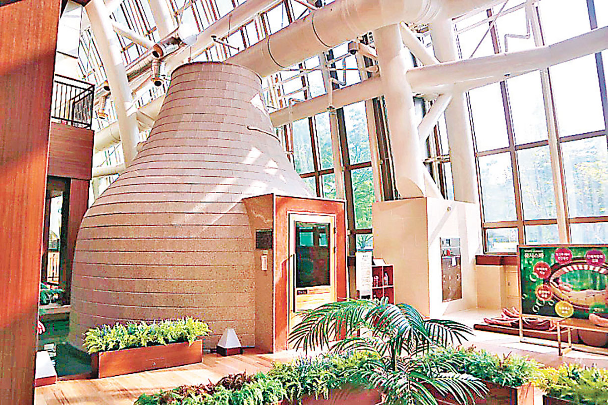 ■汗蒸幕的汗蒸房幾有特色。