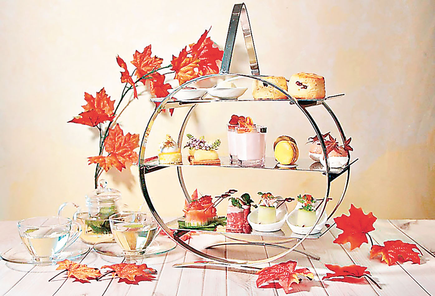 ■一系列甜鹹交織的精緻美點。