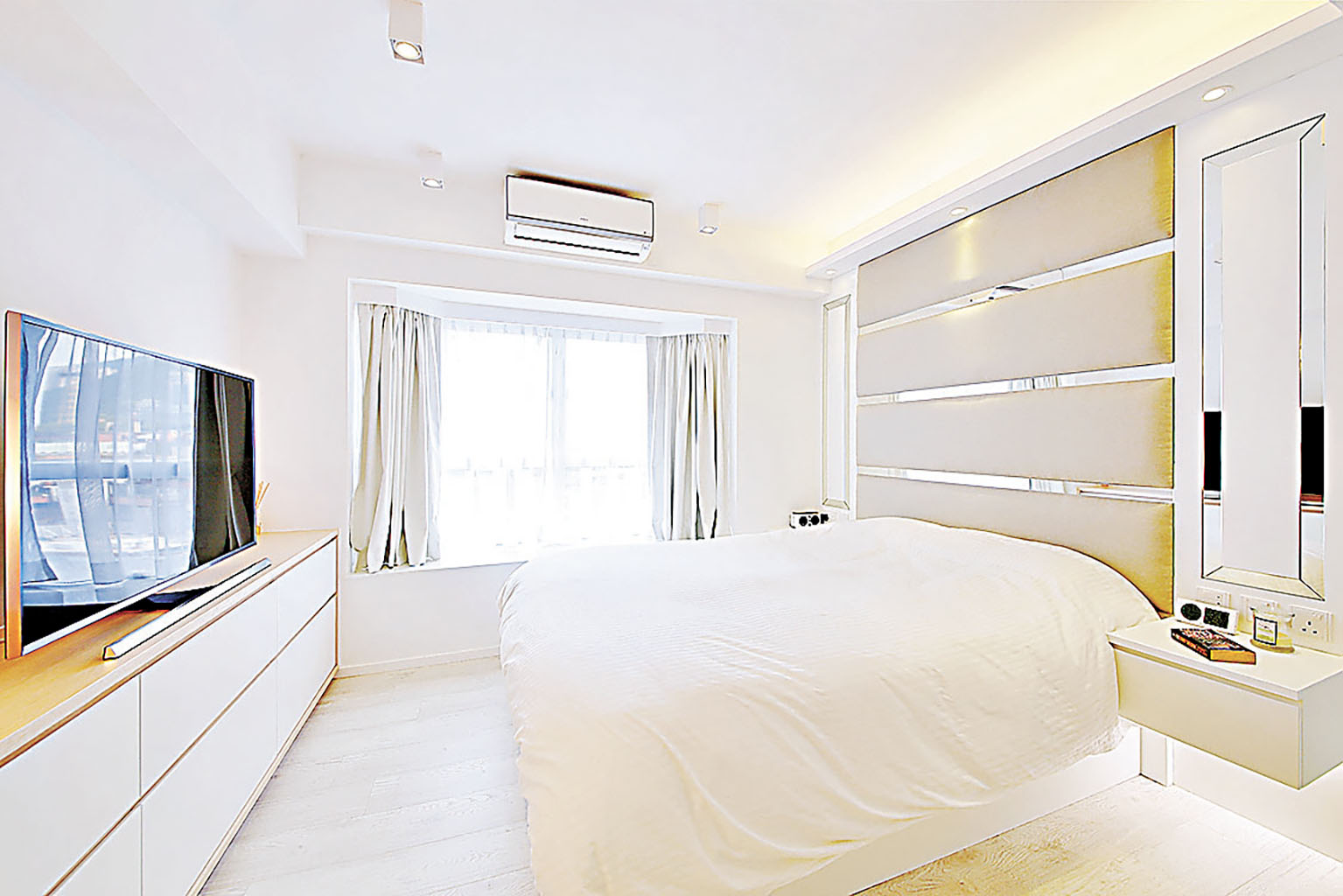 ■主人房色調採用潔淨白色，營造溫暖舒適感覺。