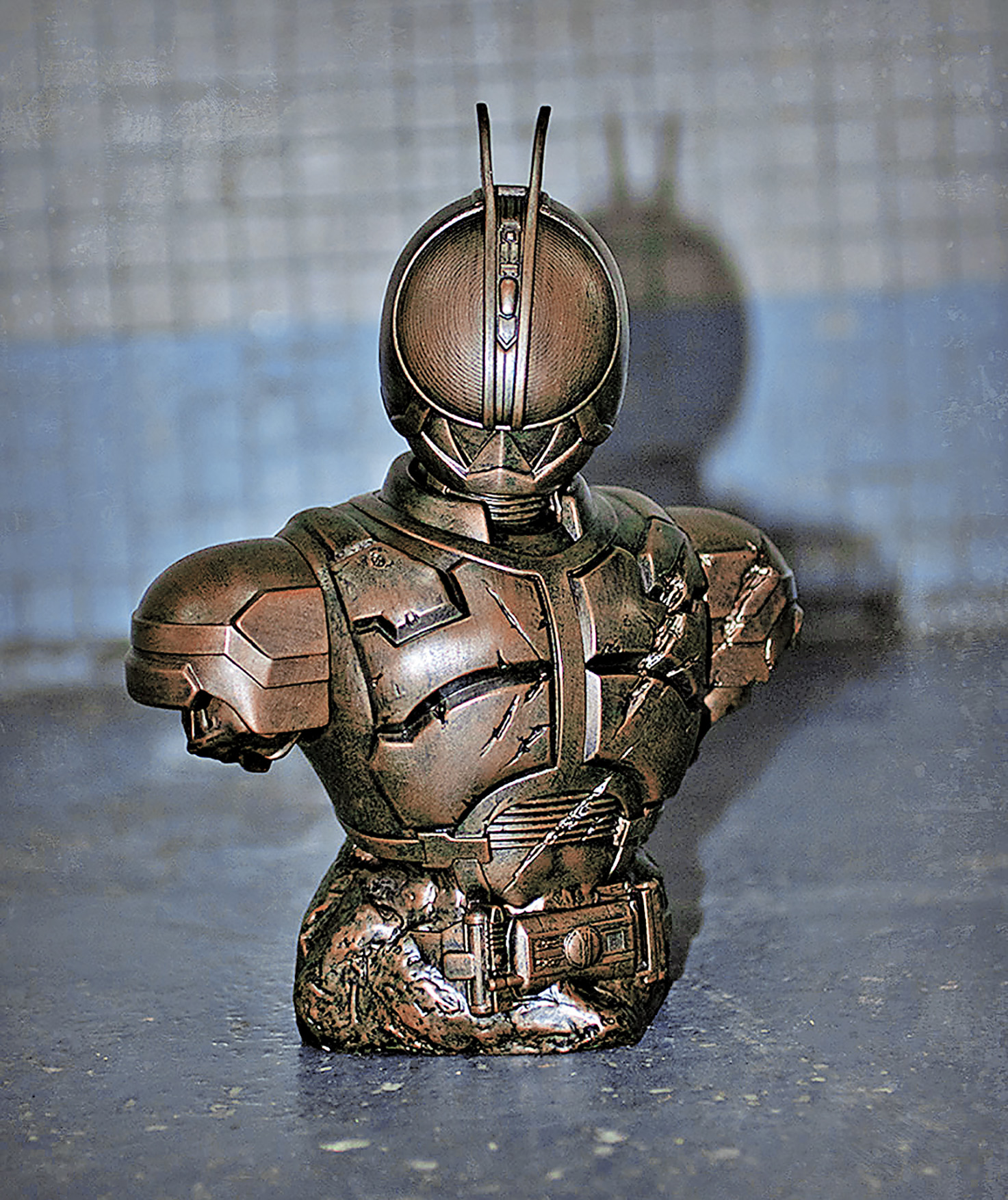 ■幪面超人555銅像色搪膠半胸像