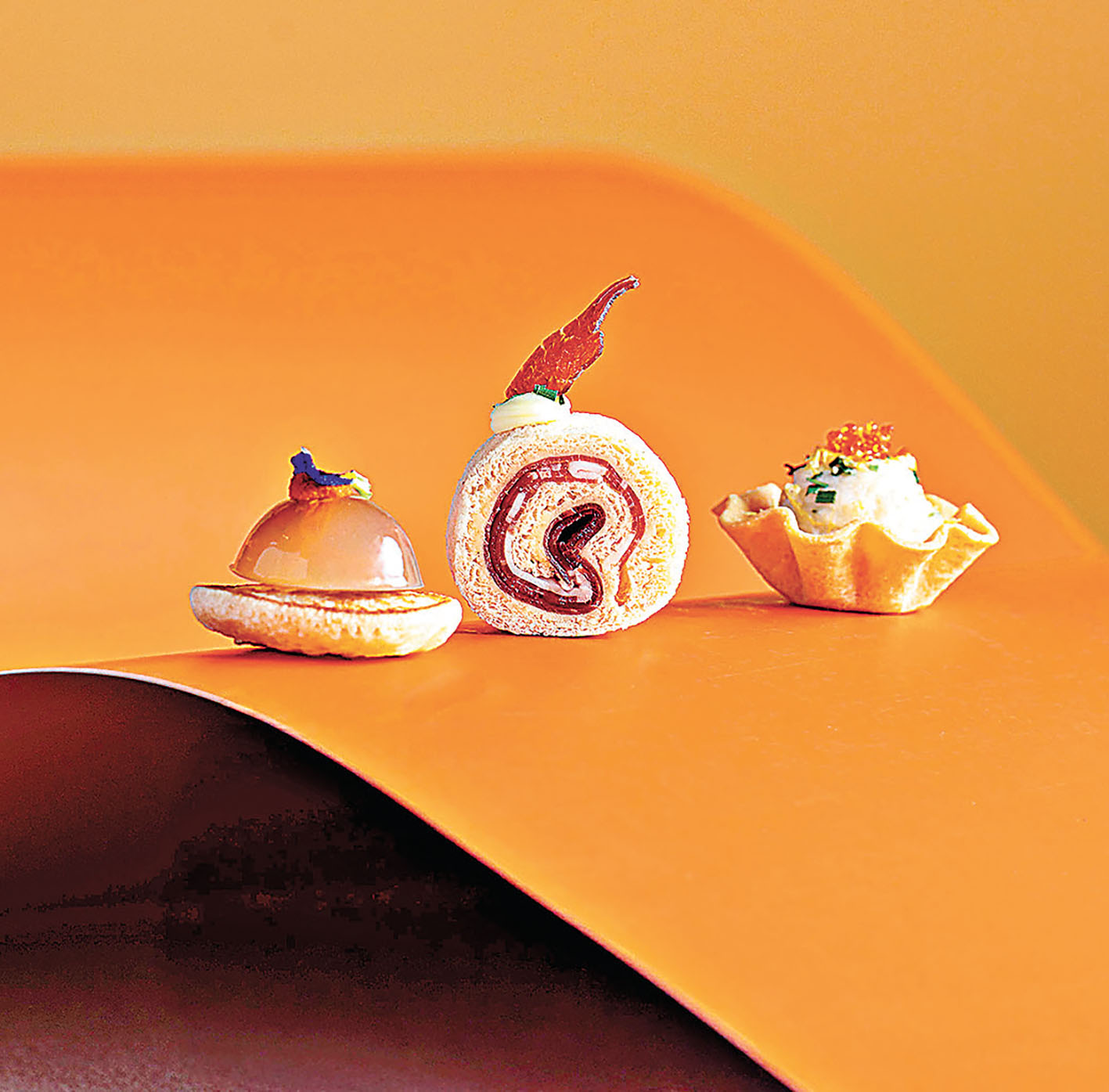 ■酒店糕點團隊將「賦活」故事融入下午茶中。