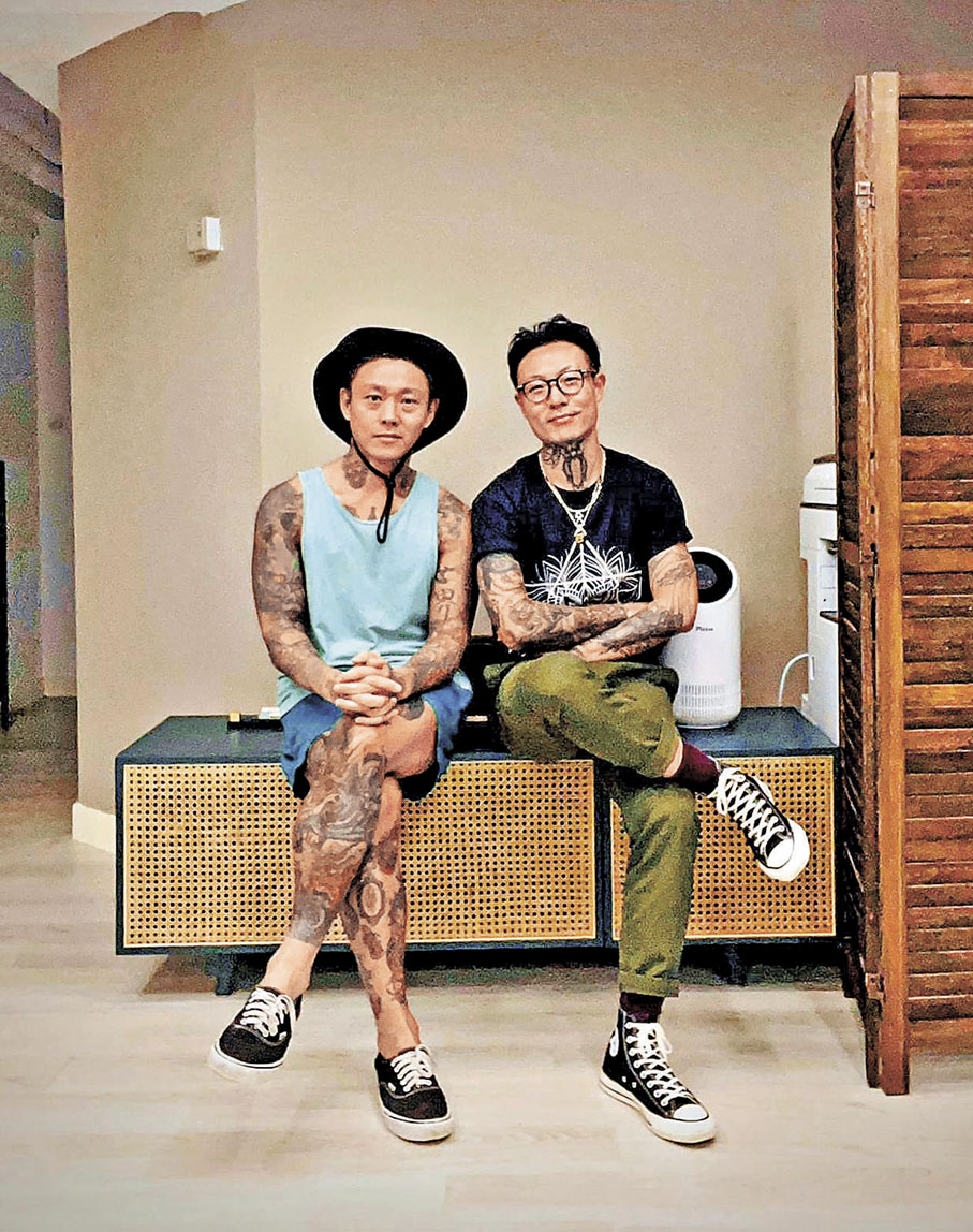 ■TATTOUR HK 創辦人、香港著名紋身師 Dust Wu（左）及 Jimmy Yuen。