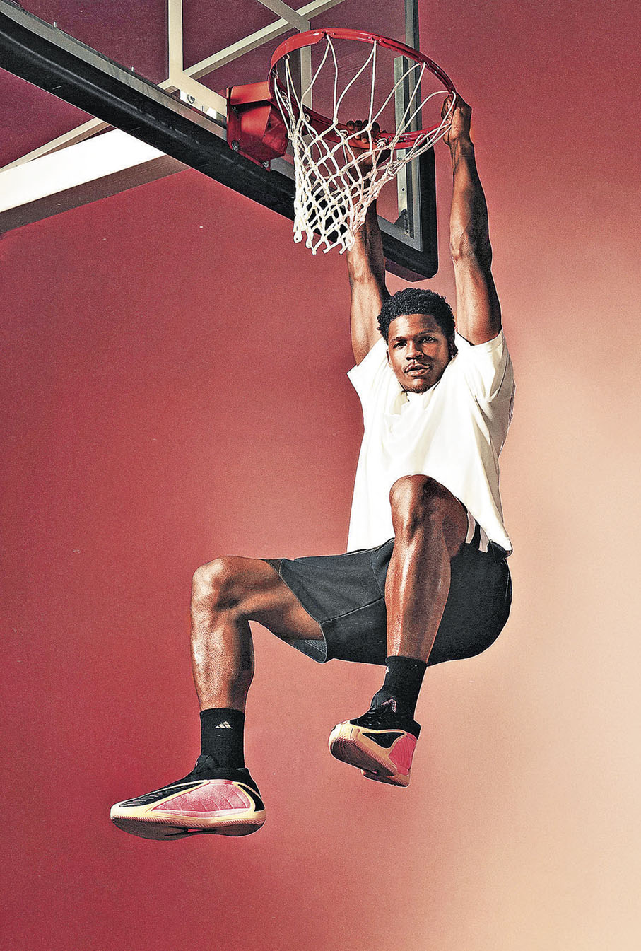 ■安東尼愛華士上季於常規賽交出生涯代表作。