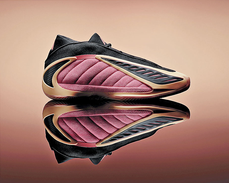 ■ANTHONY EDWARDS 2（男裝）建議零售價：999元