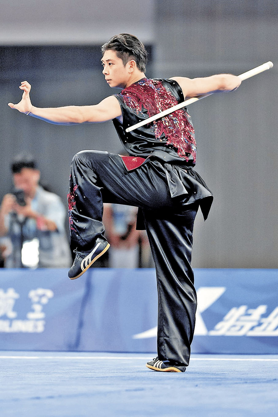 ■劉子龍於世錦賽、世大運等國際大賽穿金戴銀。 受訪者提供