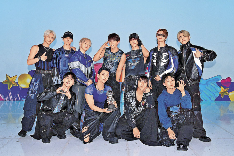 ■SEVENTEEN吸引各地遊客來港睇騷。