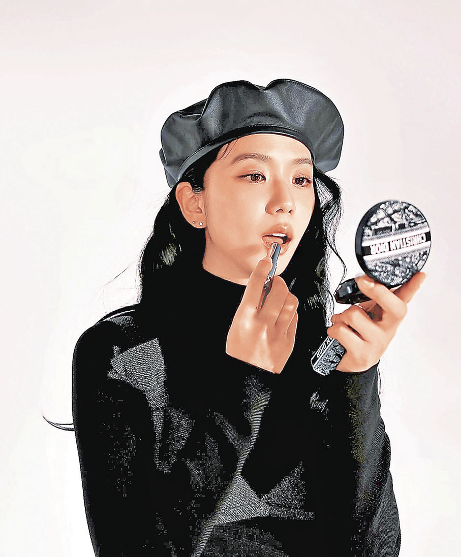 ■韓星Jisoo是Dior全球品牌大使。