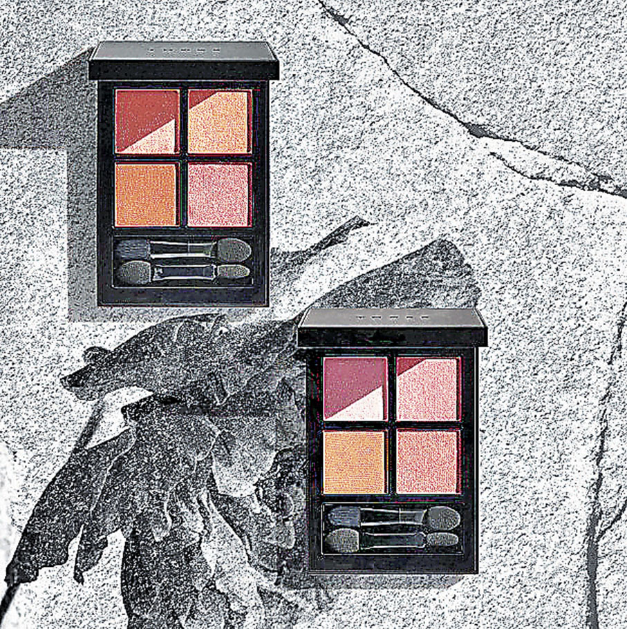 ■THREE星耀煥彩四色眼影的兩款秋季新色。