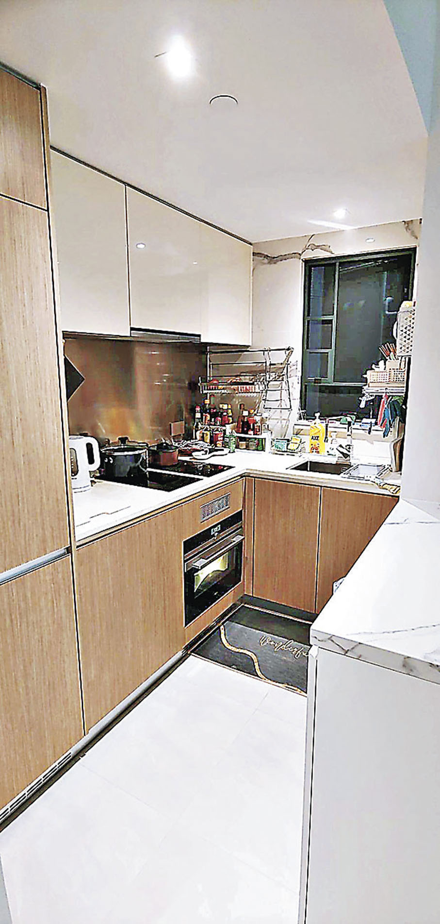 ■廚房廚櫃充足。