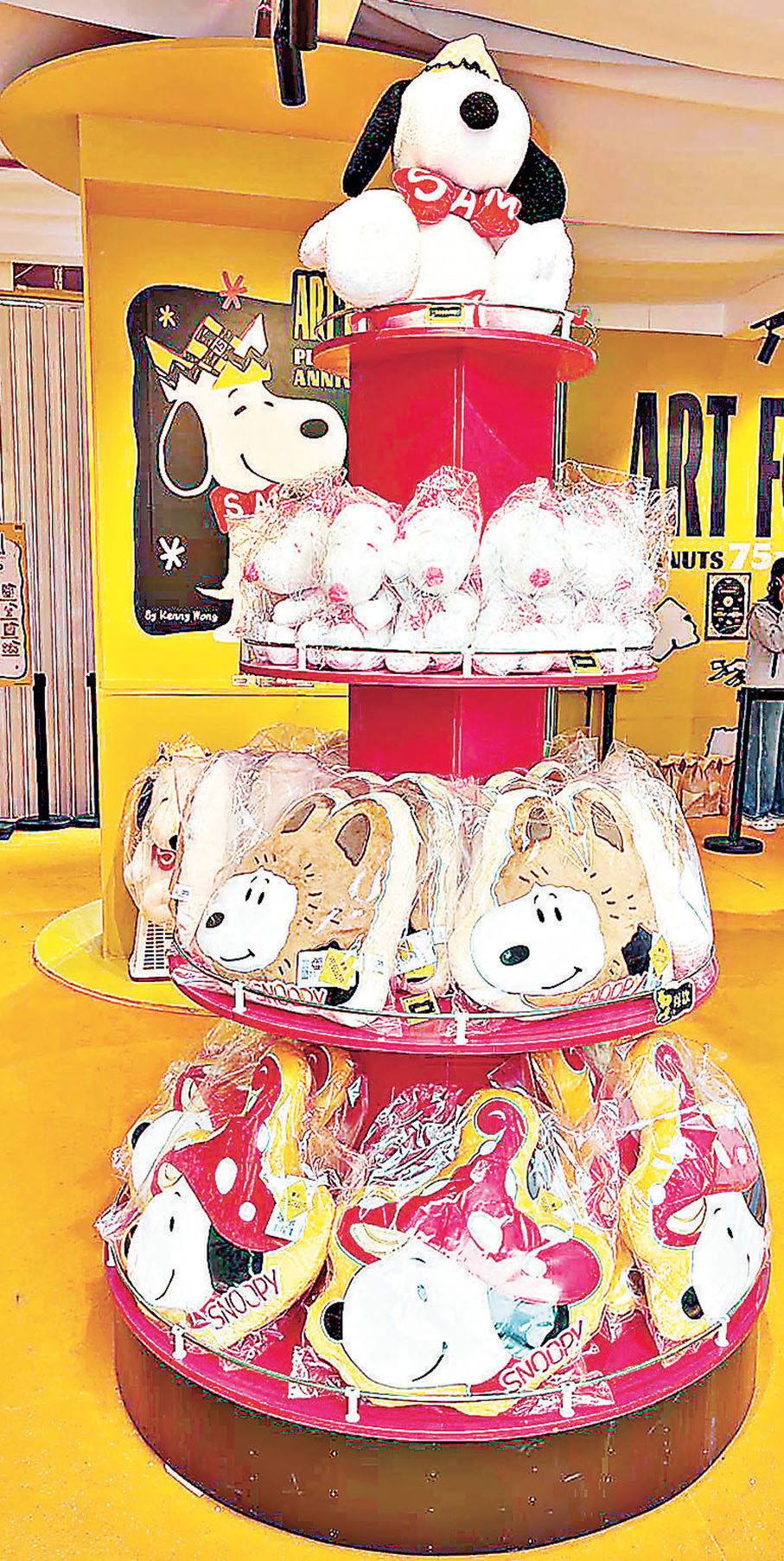 ■疊疊塔有齊咕𠱸及公仔，任君選擇。