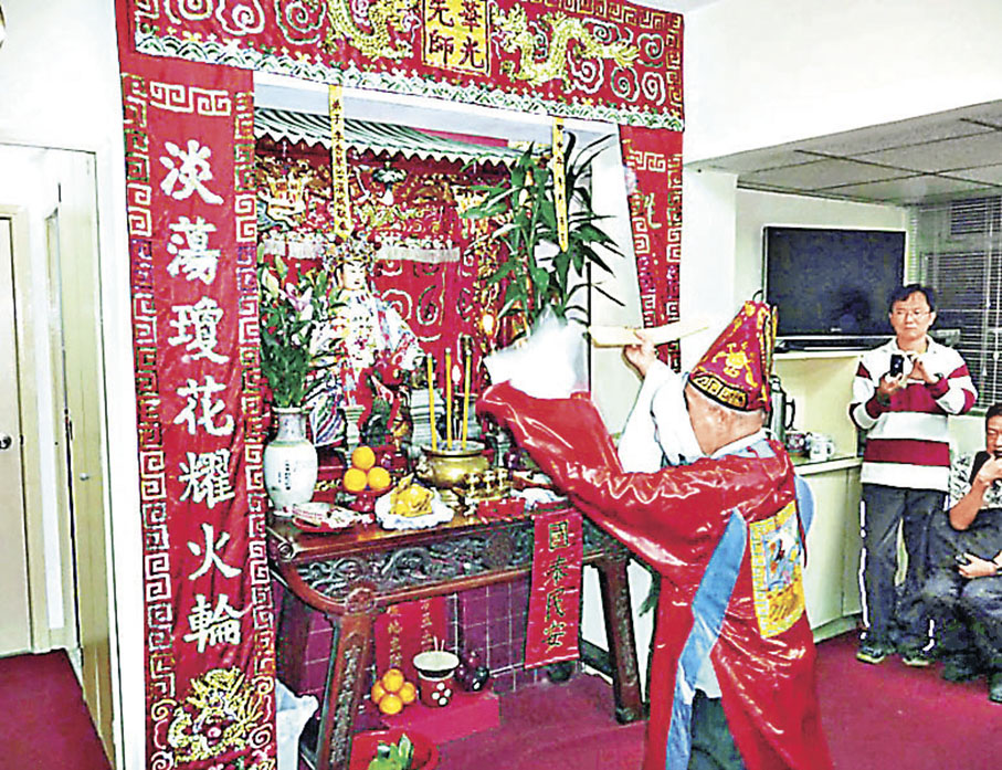 ■粵劇發展與華光信仰密不可分。