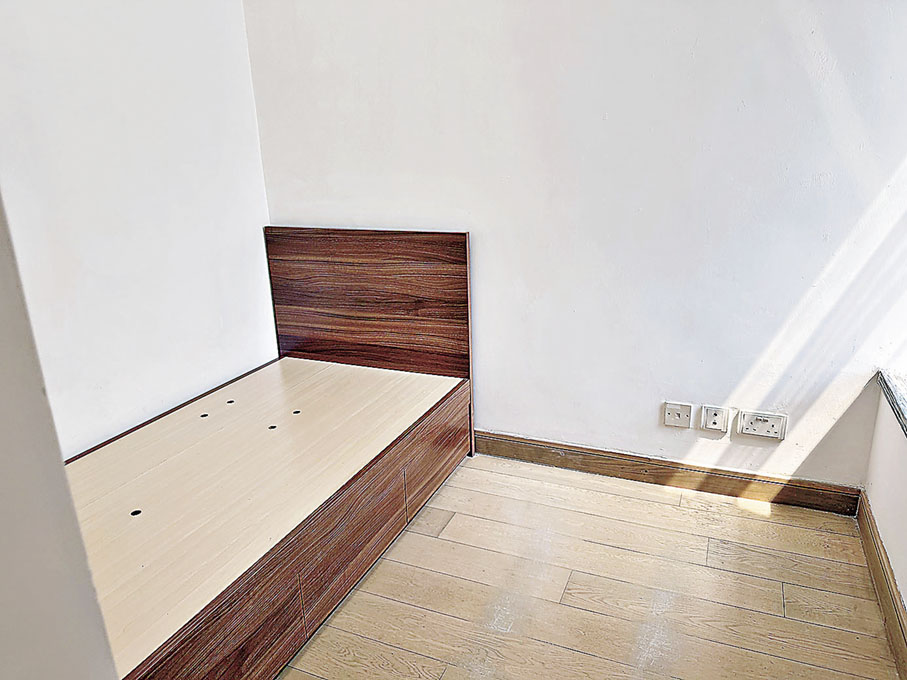 ■小房間光線充足。