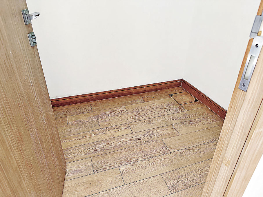 ■物業設有士多房。