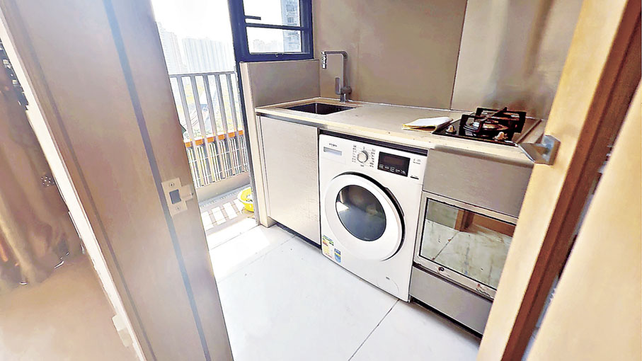 ■廚房設有室外工作台。