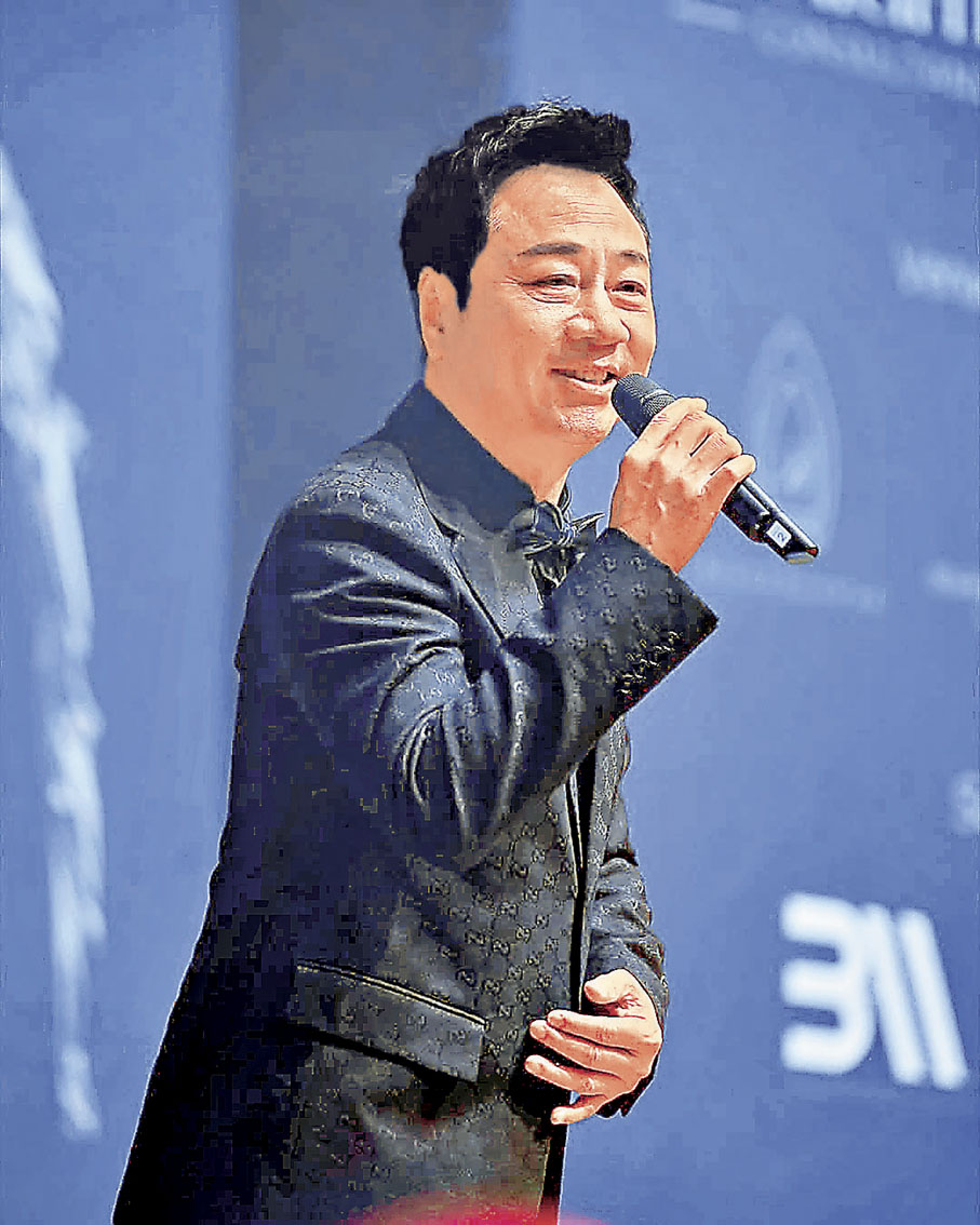 ■祥仔憑一曲《紅蝴蝶》走埠登台勁受歡迎。