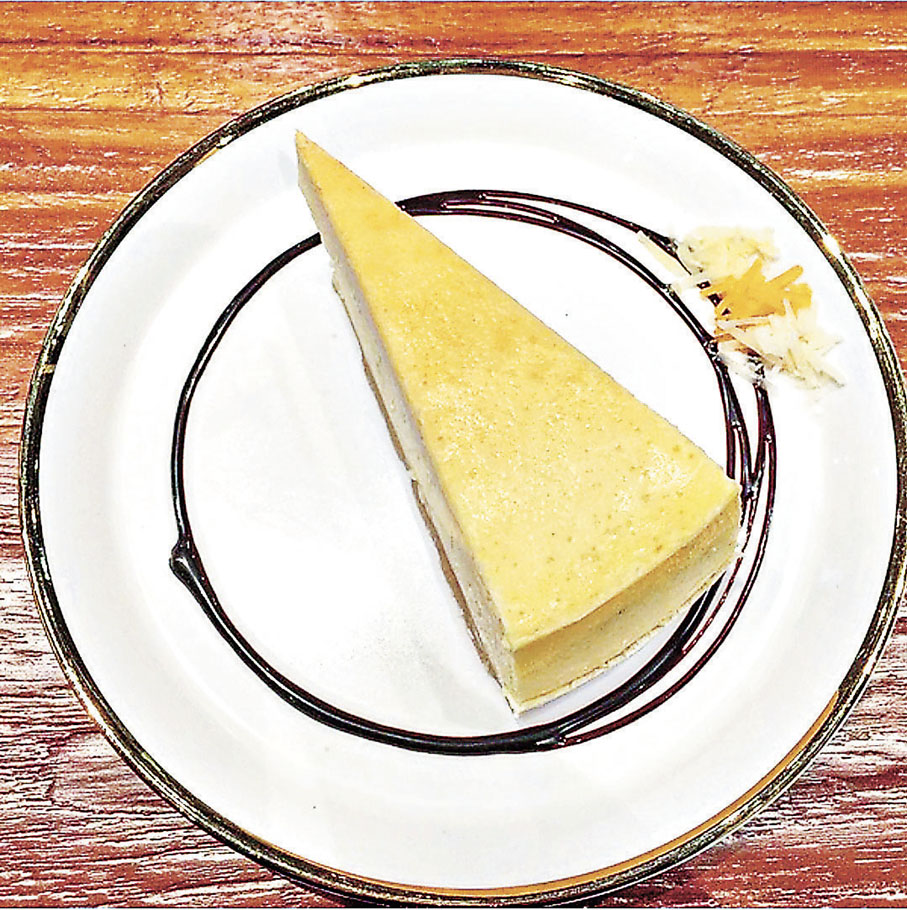 ■甜而不膩的經典芝士蛋糕。