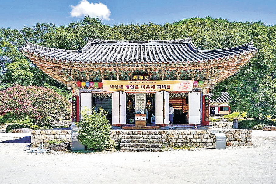 ■吾魚寺外觀壯麗不凡。