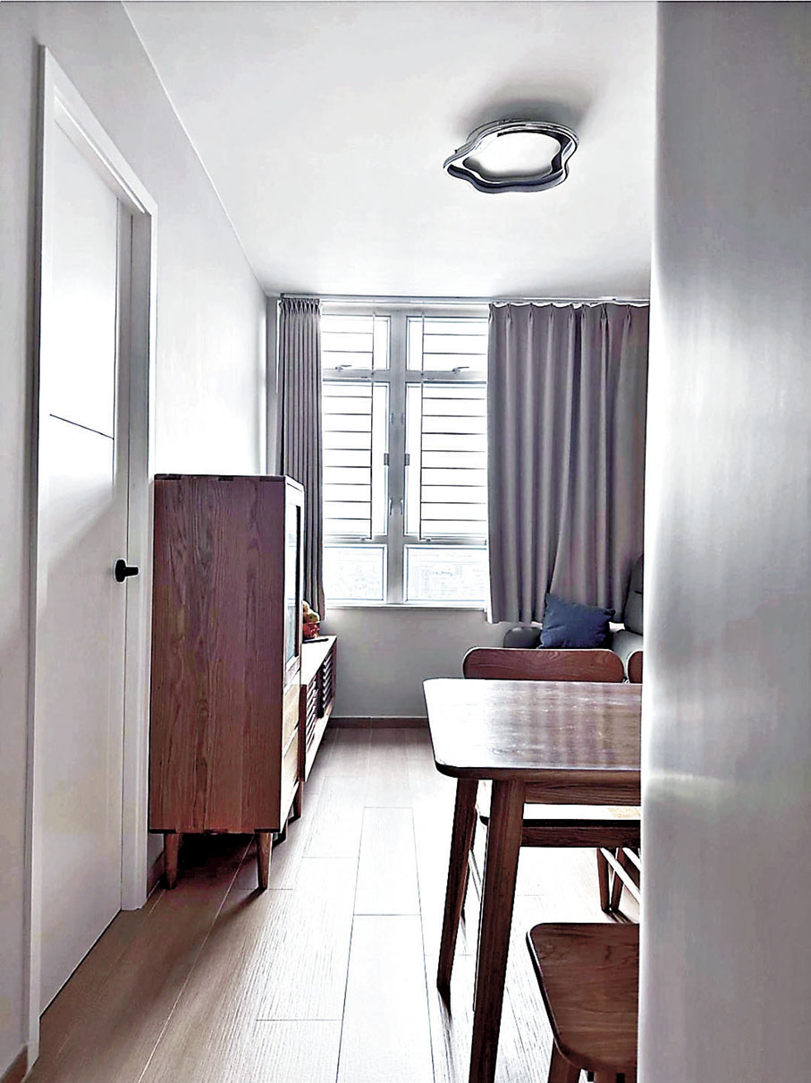 ■餐桌與梳化通過開放式布局，提升空間通透感。