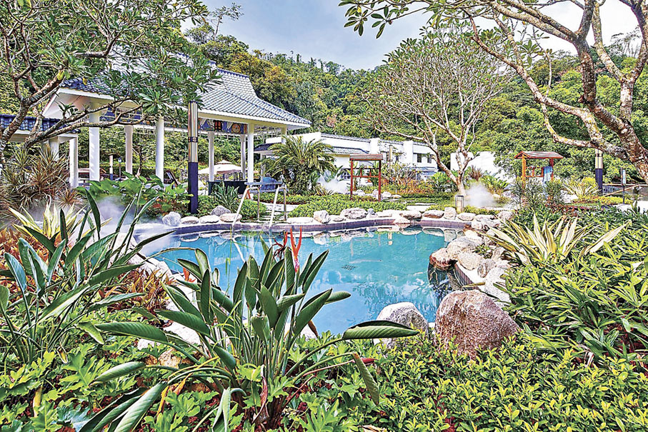 ■廣東溫泉賓館提供露天溫泉區。