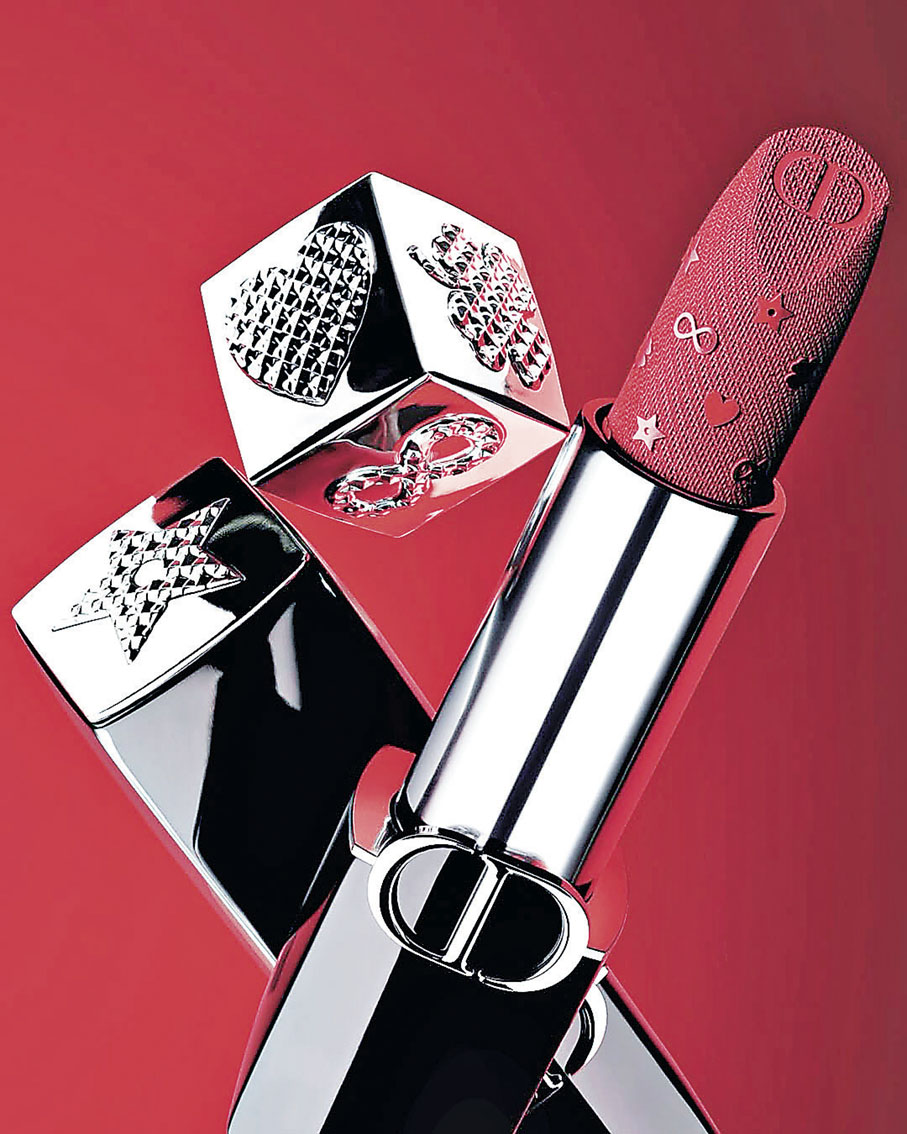 ■唇膏有多款Dior先生至愛的幸運標記。