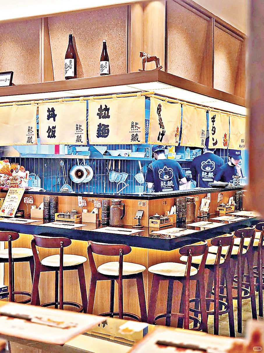 ■吧枱可全程直擊師傅烹煮製作過程。