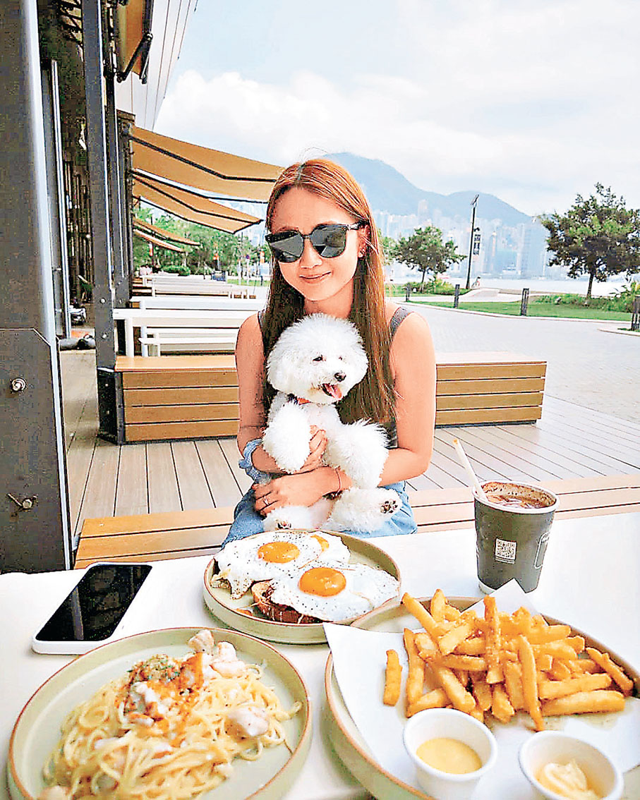 ■李卓耀常與同為港隊成員的女友四處發掘美食。 李卓耀Ig 圖片